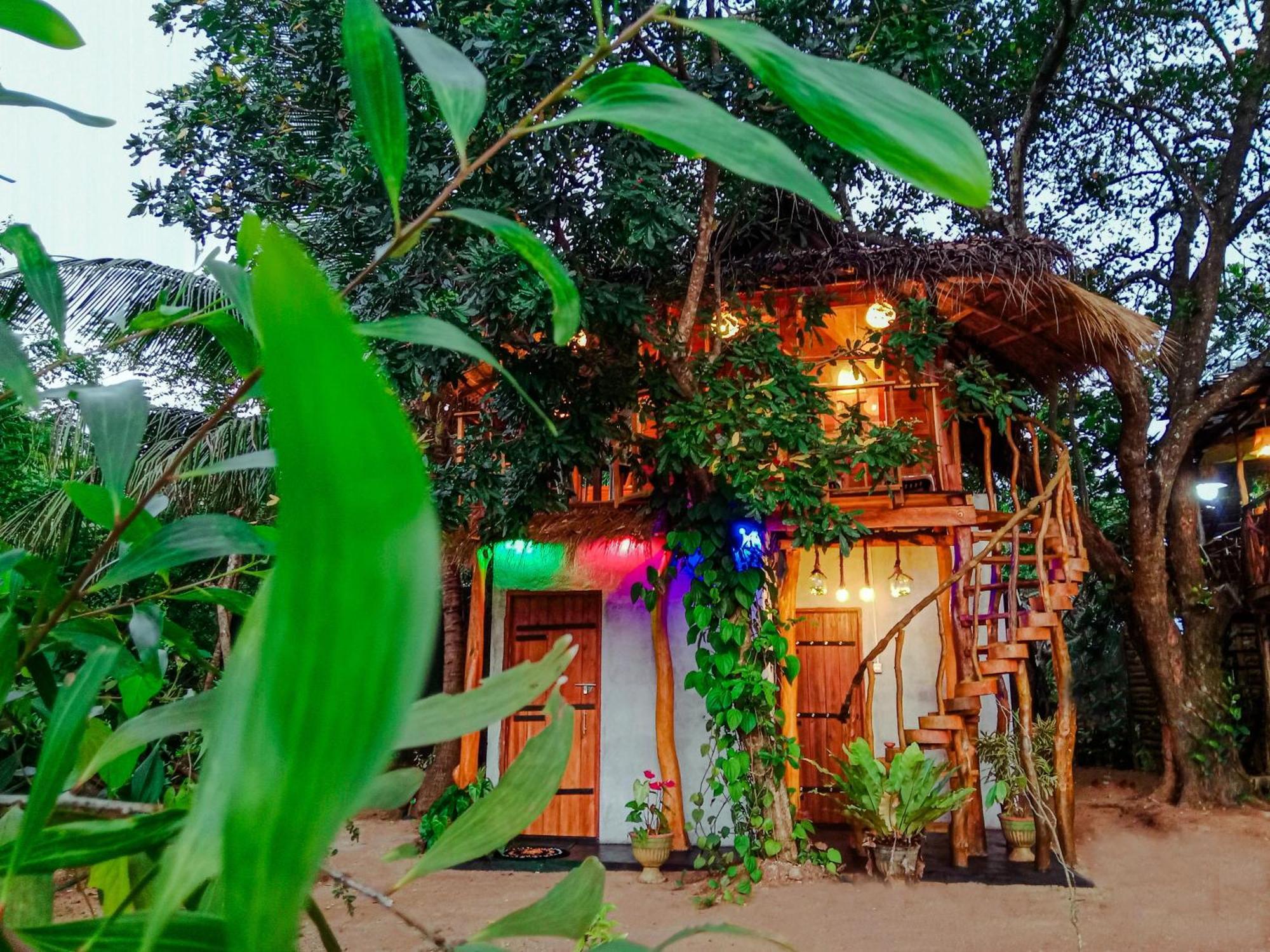 The Banda' Eco Villa Szigirija Kültér fotó