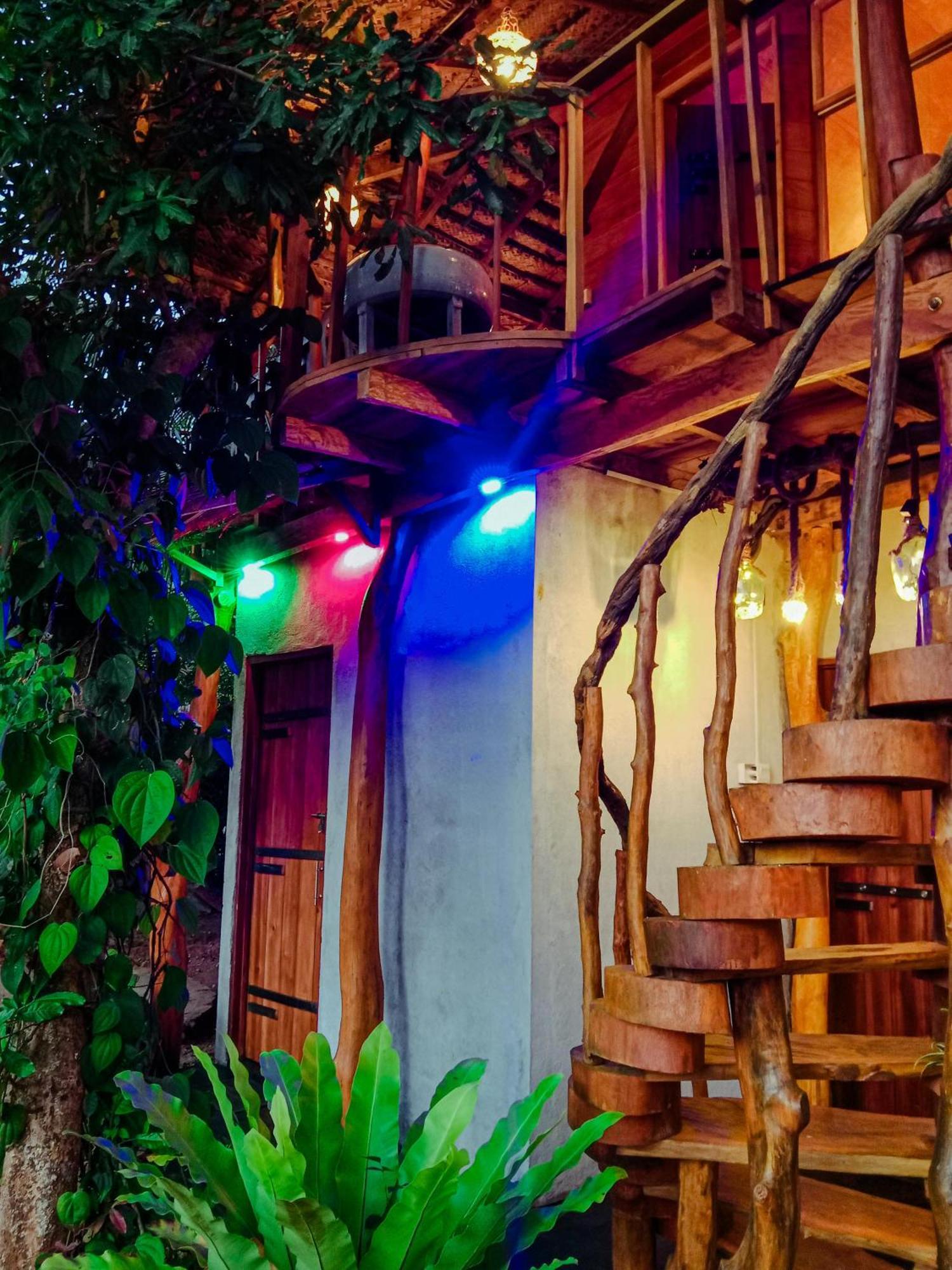 The Banda' Eco Villa Szigirija Kültér fotó