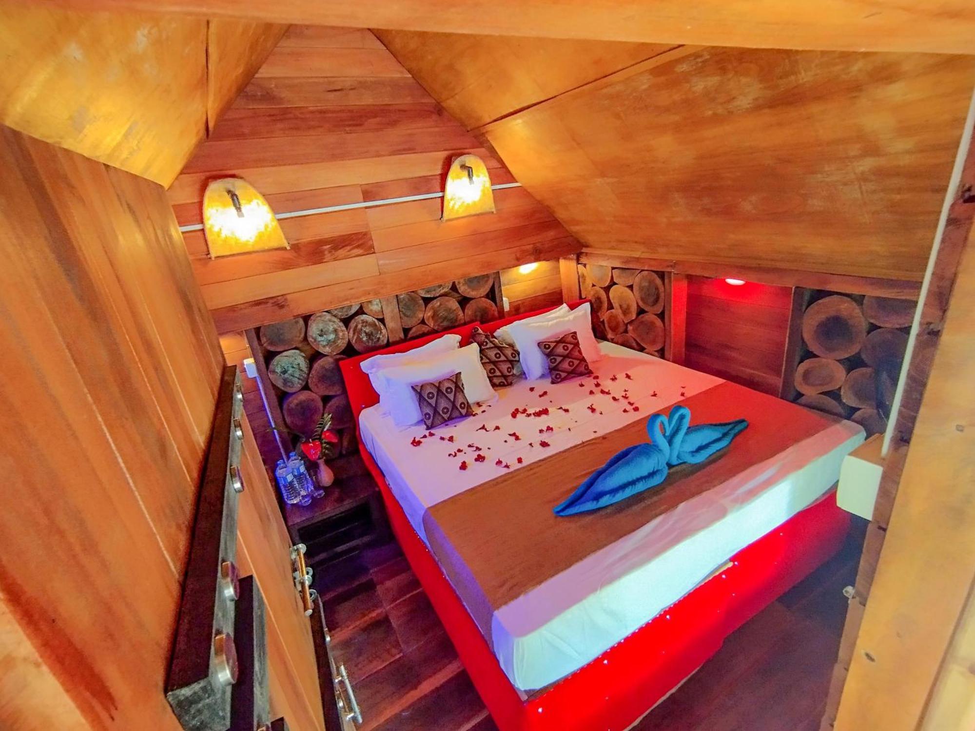 The Banda' Eco Villa Szigirija Kültér fotó