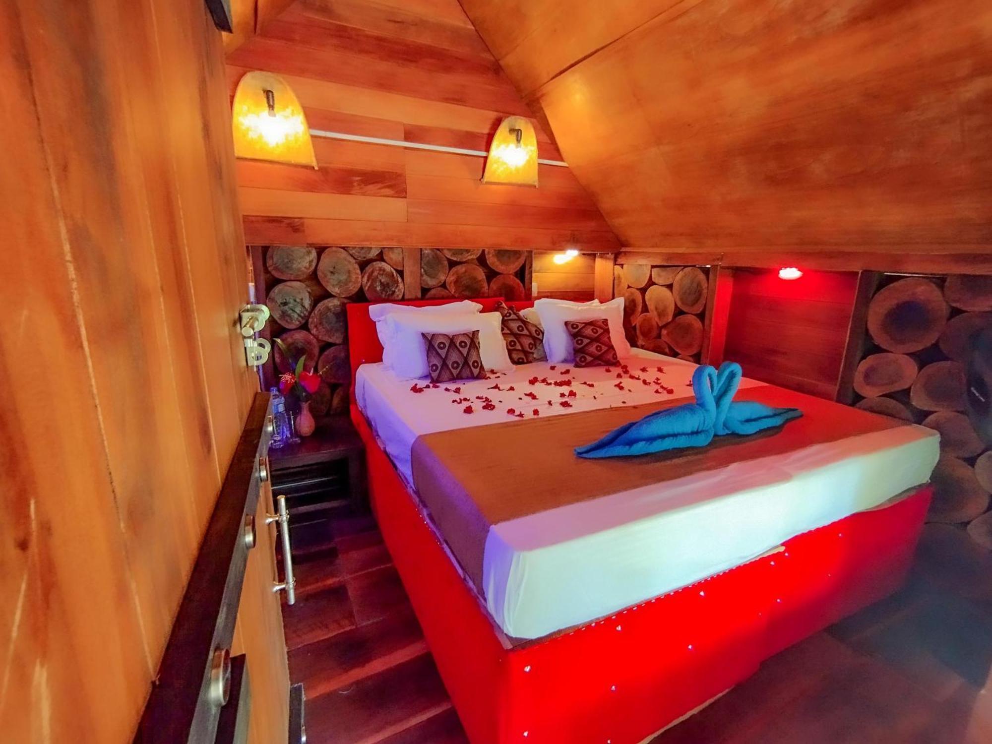 The Banda' Eco Villa Szigirija Kültér fotó
